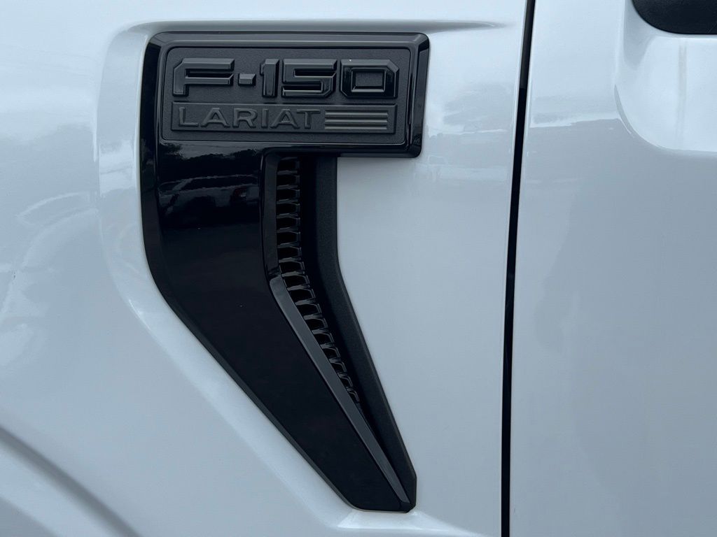 2025 Ford F-150 Lariat White at Davis Toyota of Orangeburg