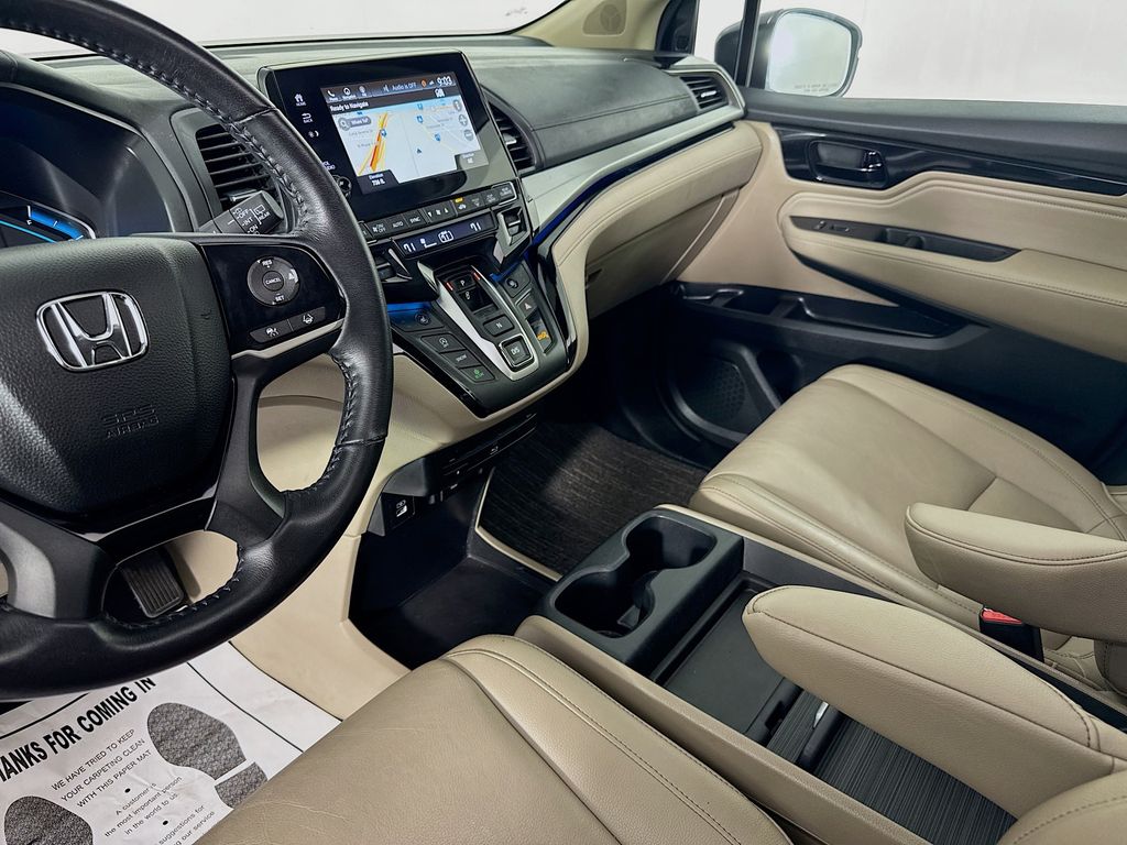 Used Car 2021 Honda Odyssey  Touring For Sale Under $30,000 In Austin, Texas