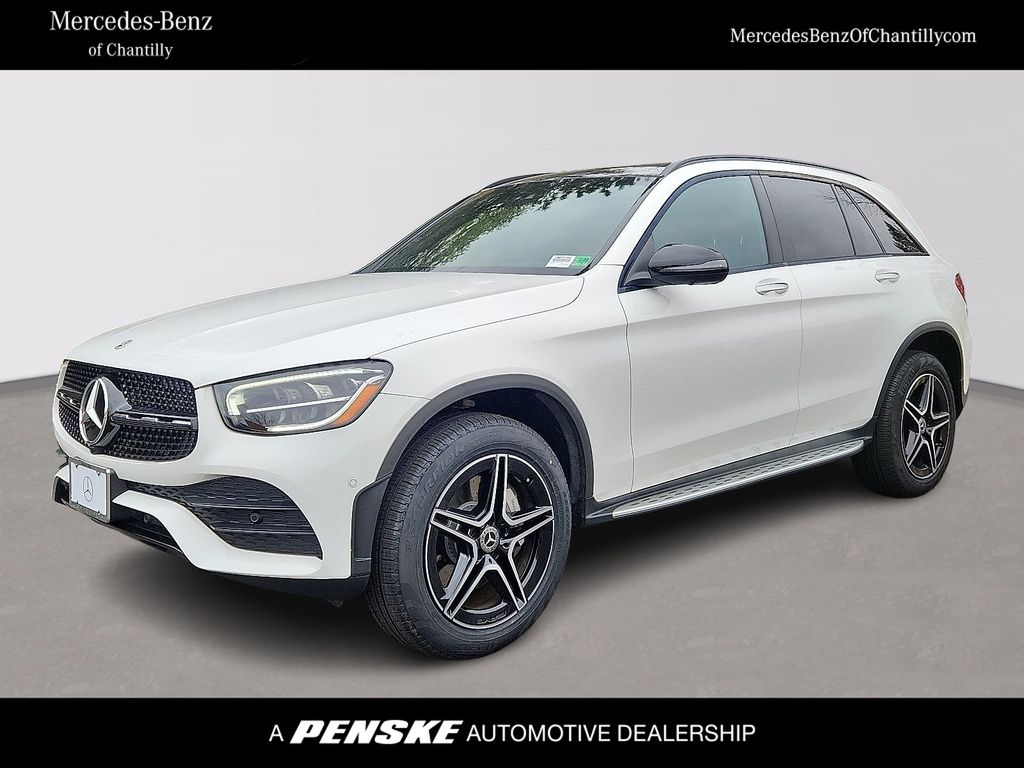 2022 Mercedes-Benz GLC GLC300's photo