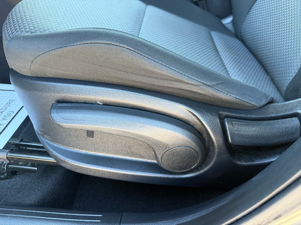 Thumbnail: 2023 Kia Soul - 14