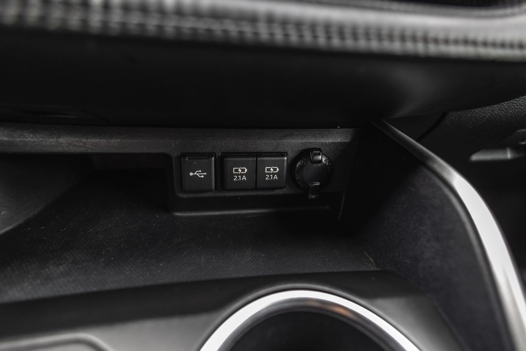 2021 Toyota Highlander XSE thumbnail 14