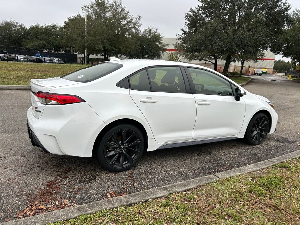 Thumbnail: 2024 Toyota Corolla - 5