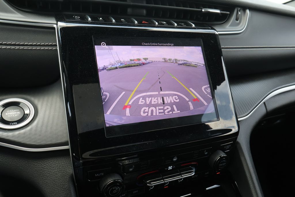 Thumbnail: 2023 Jeep Grand Cherokee - 28