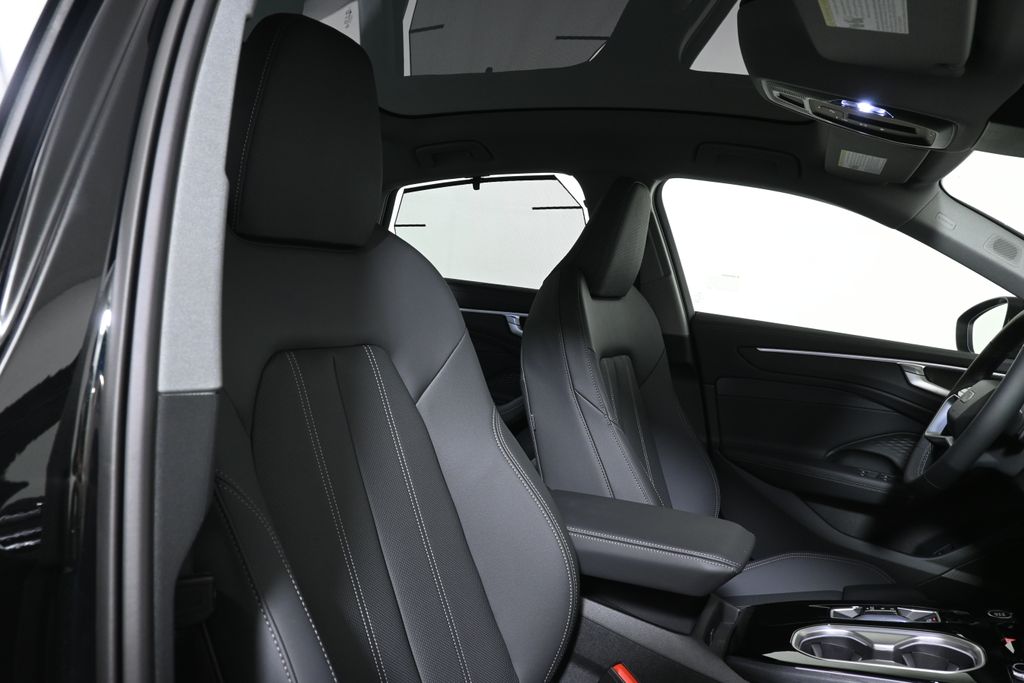Thumbnail: 2026 Audi A6 - 29