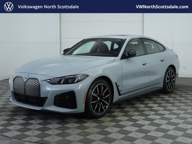 Thumbnail: 2025 BMW i4 - 1