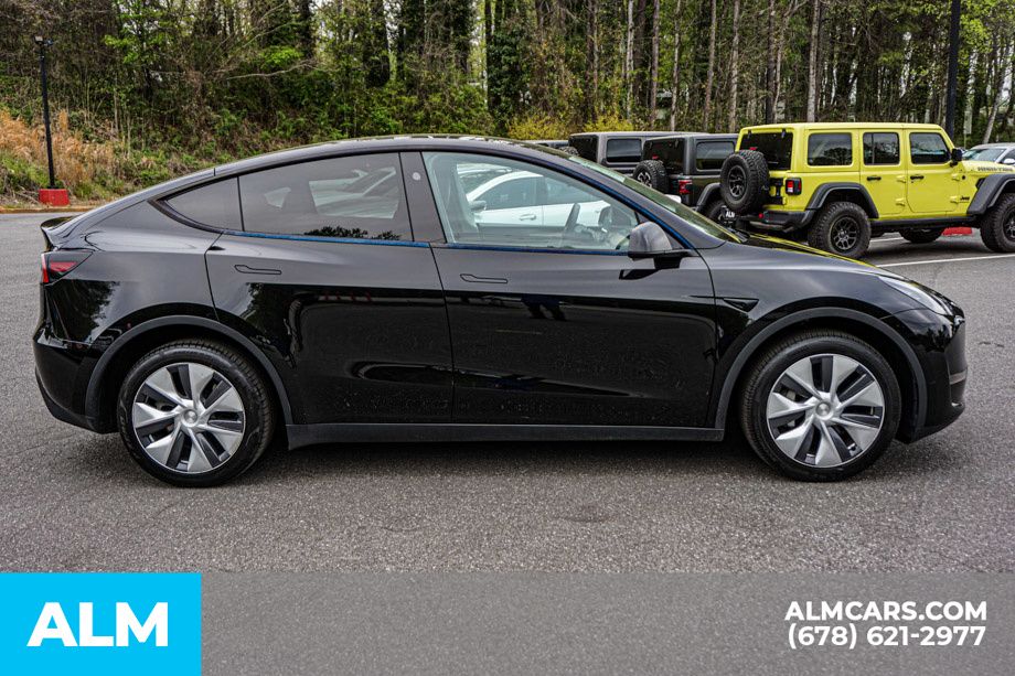 Used 2024 Black Tesla Long Range image 9