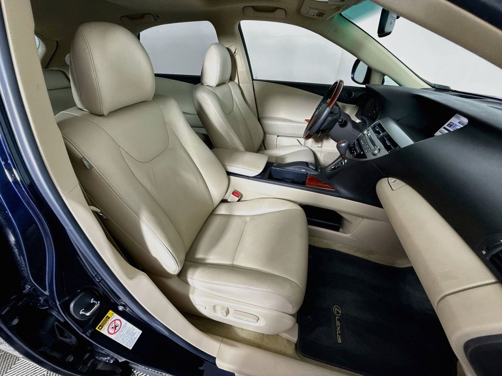 Thumbnail: 2010 Lexus RX - 30