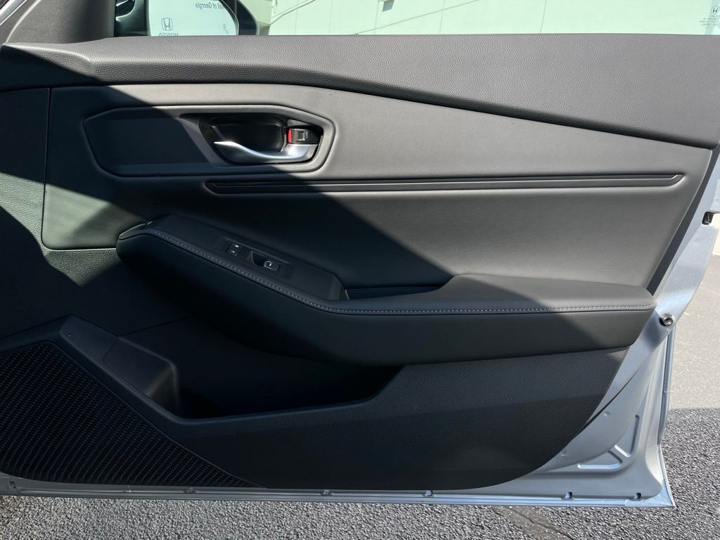 Thumbnail: 2025 Honda Accord - 31