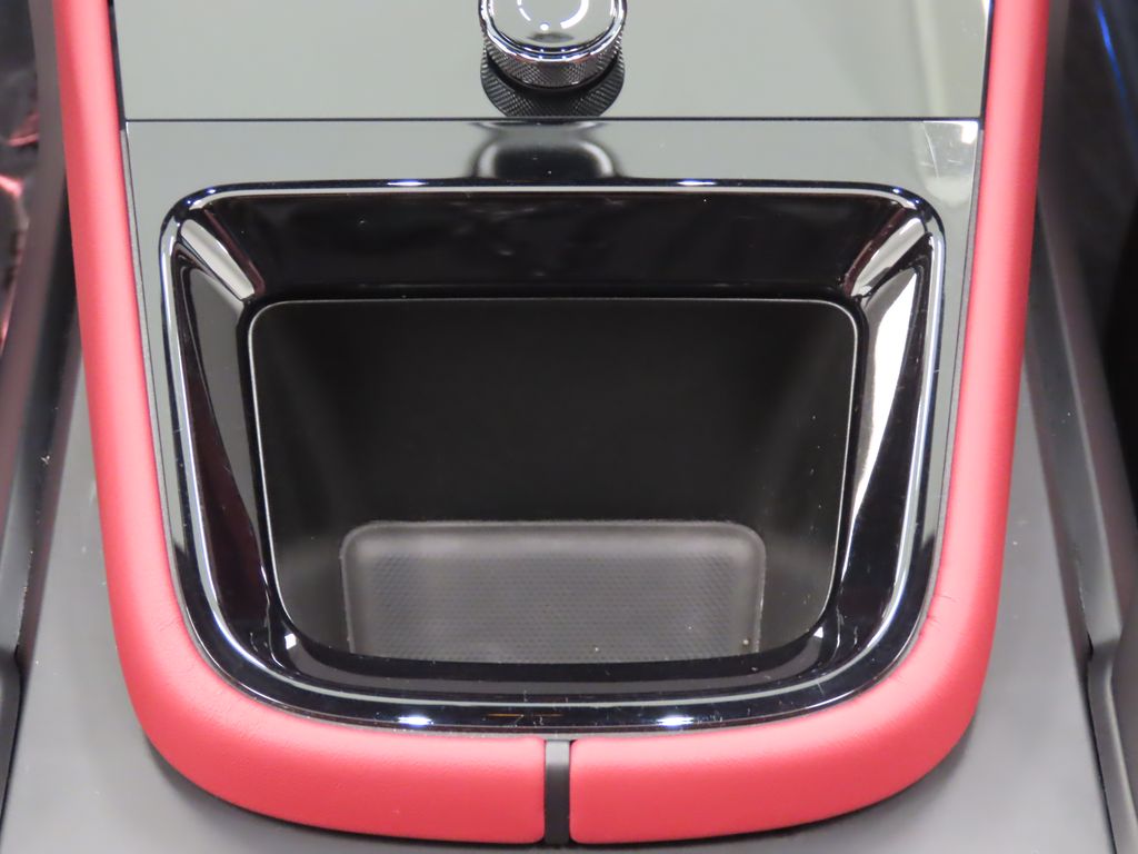 Thumbnail: 2025 Porsche Cayenne - 29