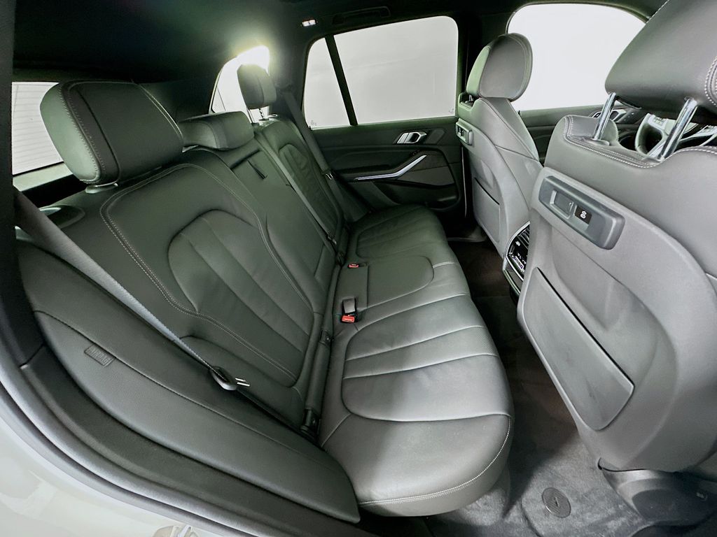 Thumbnail: 2019 BMW X5 - 28