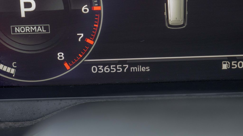 Used 2024 Mitsubishi Outlander SEL 4D Sport Utility