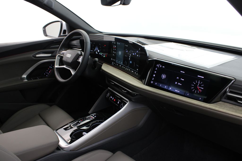 new 2025 Audi Q5 car, priced at $59,890