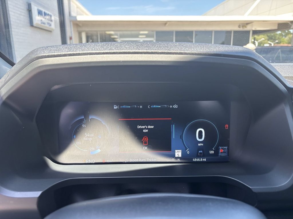 Used 2025 Black Metallic Ford Flash image 10