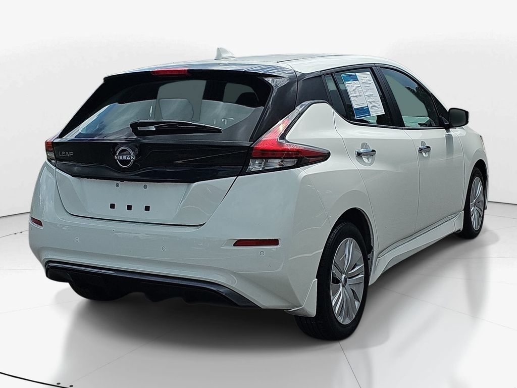 Used 2024 White Nissan S image 4
