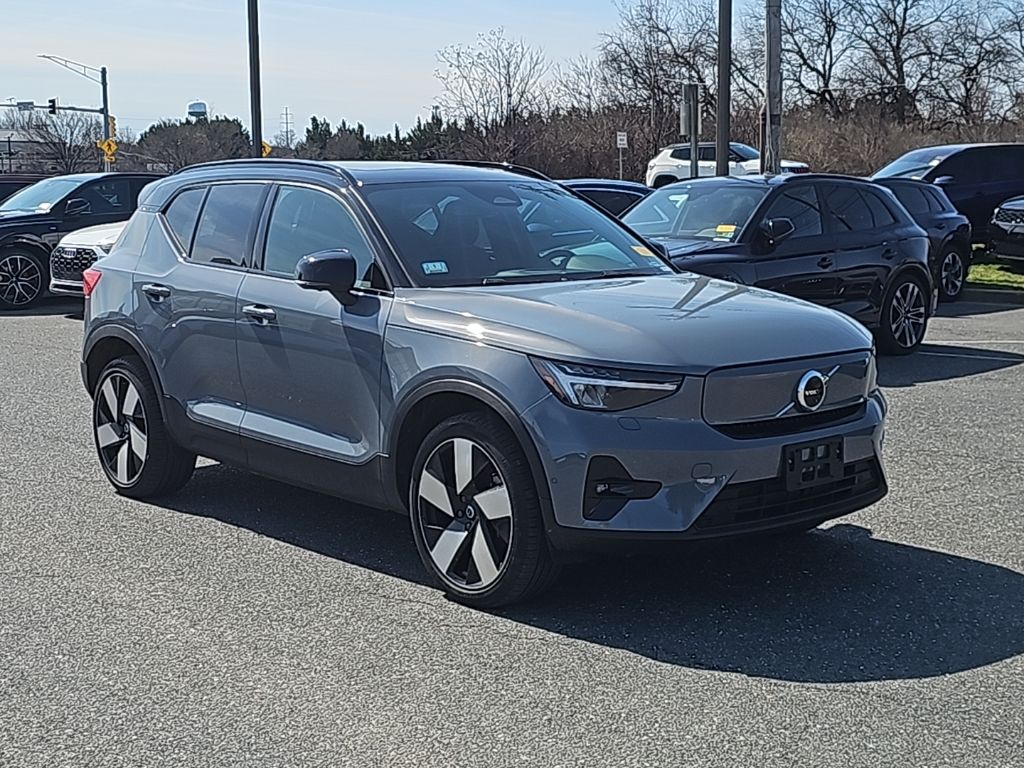 2023 Volvo XC40 Recharge Twin Plus eAWD