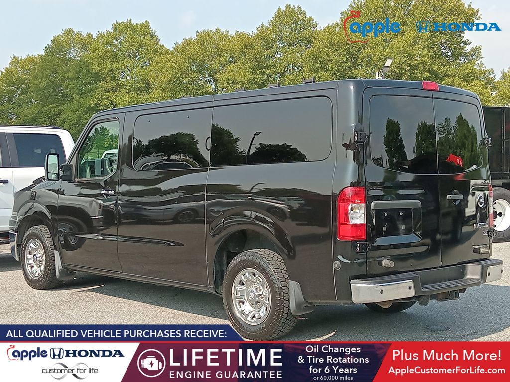 2018 Nissan NV Passenger NV3500 HD SL V8