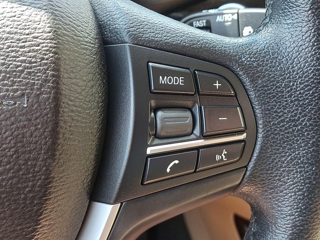 Thumbnail: 2017 BMW X3 - 23