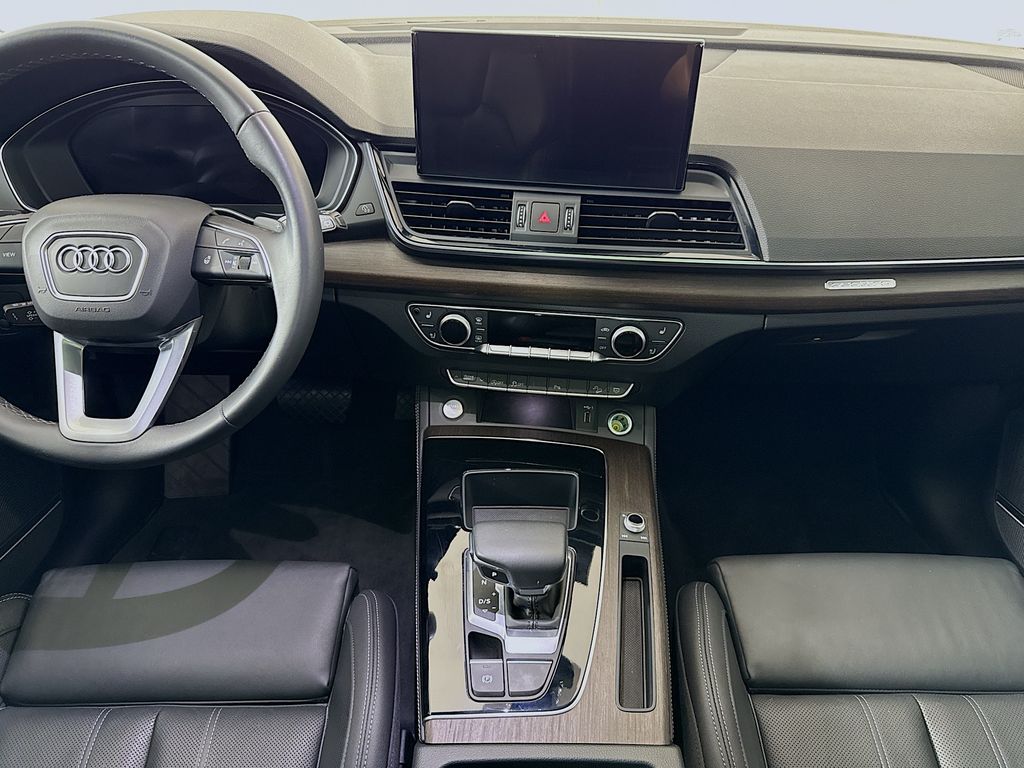 Thumbnail: 2023 Audi Q5 - 14