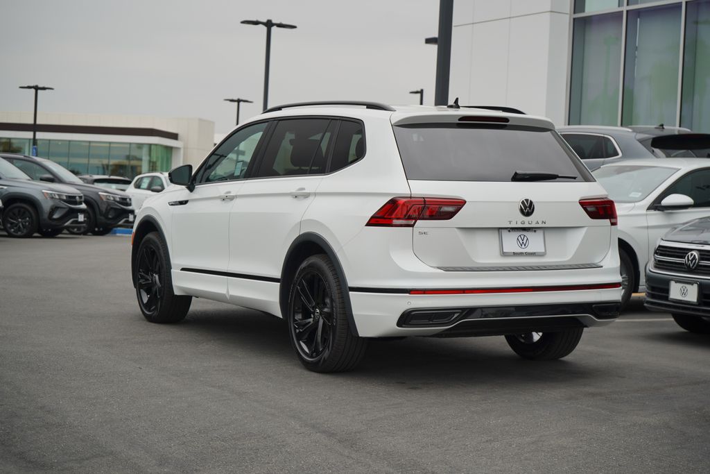 2024 Volkswagen Tiguan 2.0T SE R-Line Black 3