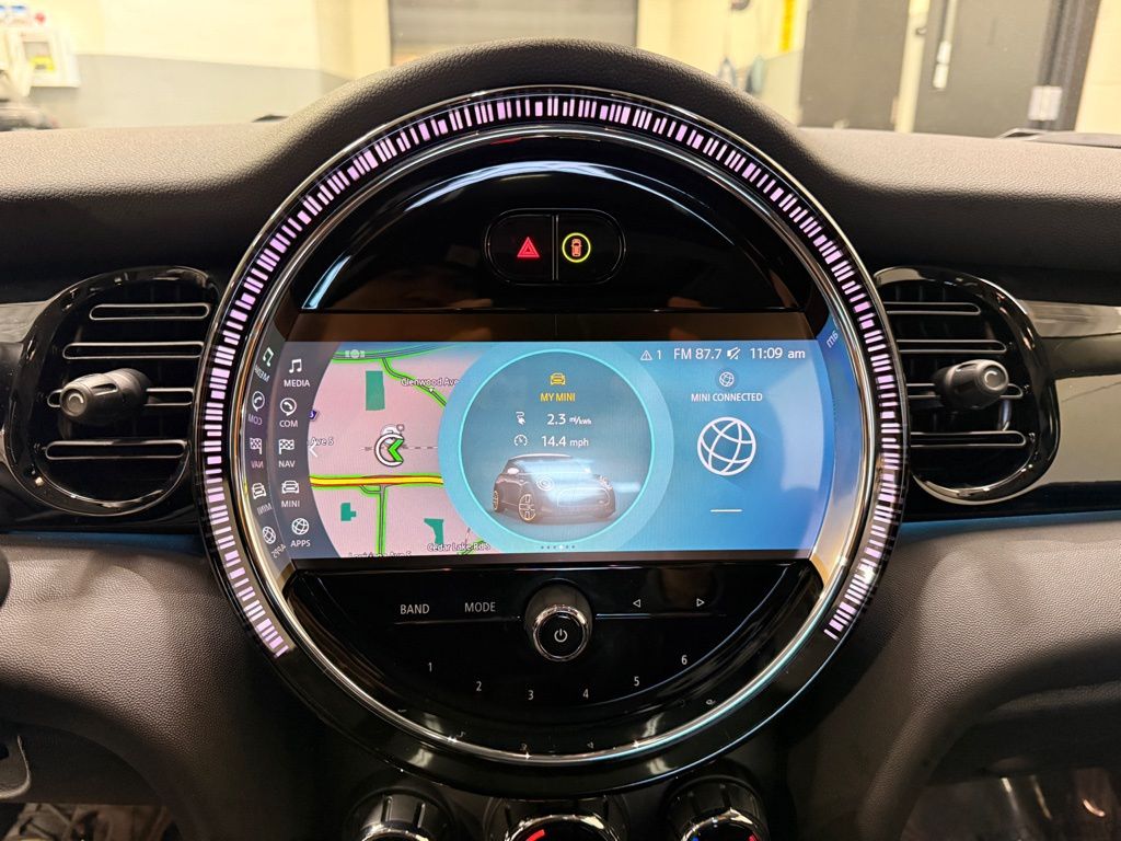 Thumbnail: 2024 MINI Cooper - 16