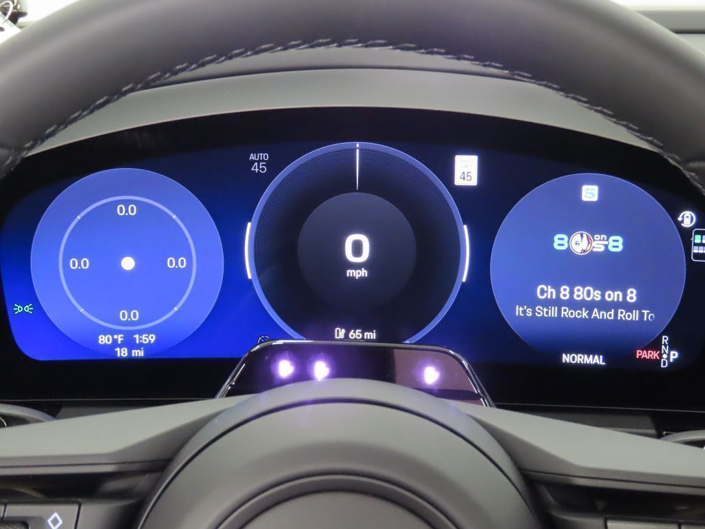 Thumbnail: 2026 Porsche Macan - 18