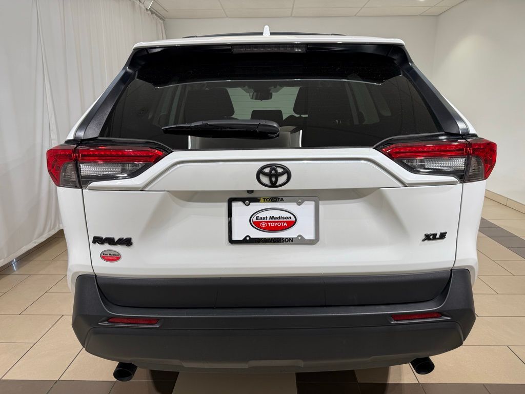 Thumbnail: 2025 Toyota RAV4 - 4