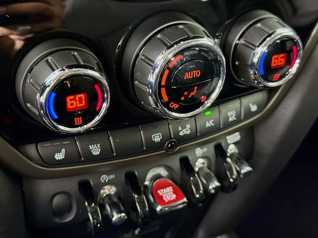 Thumbnail: 2023 MINI Cooper Countryman - 16