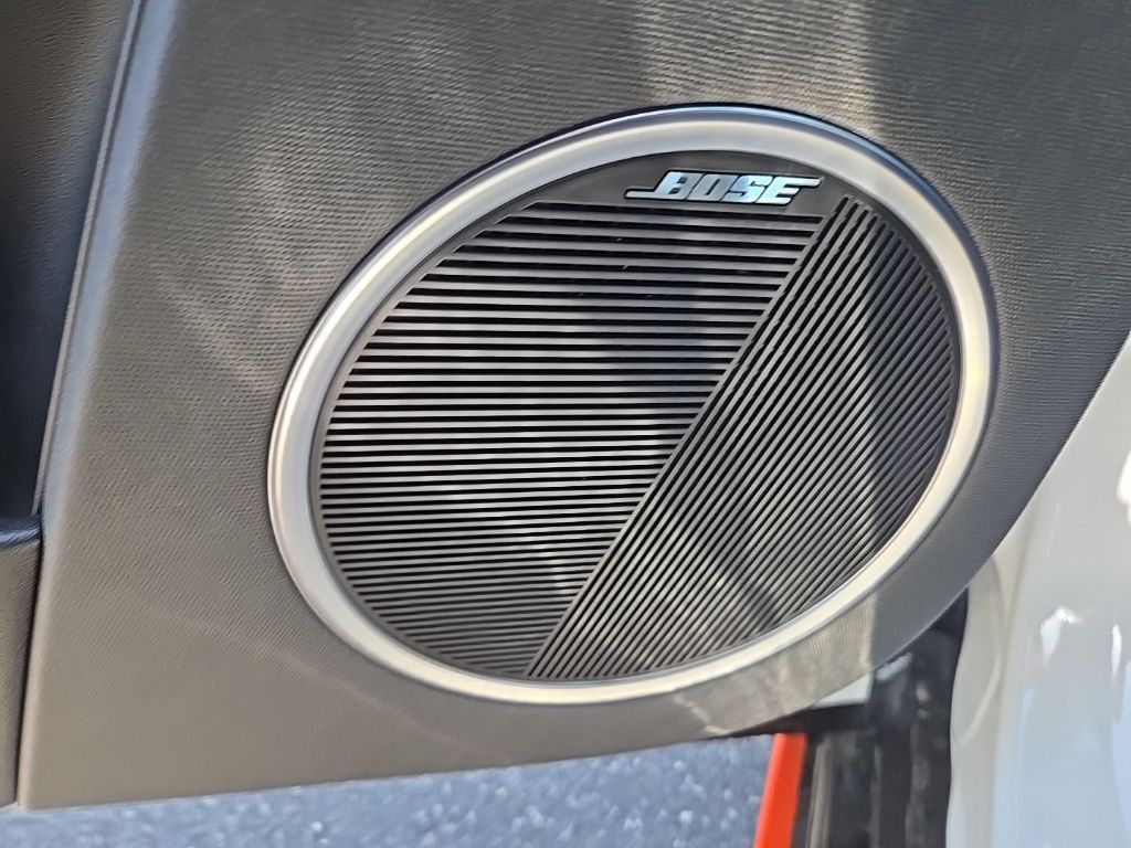 2025 Hyundai Ioniq 5 SE 18