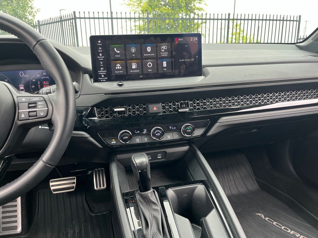 Thumbnail: 2023 Honda Accord - 18