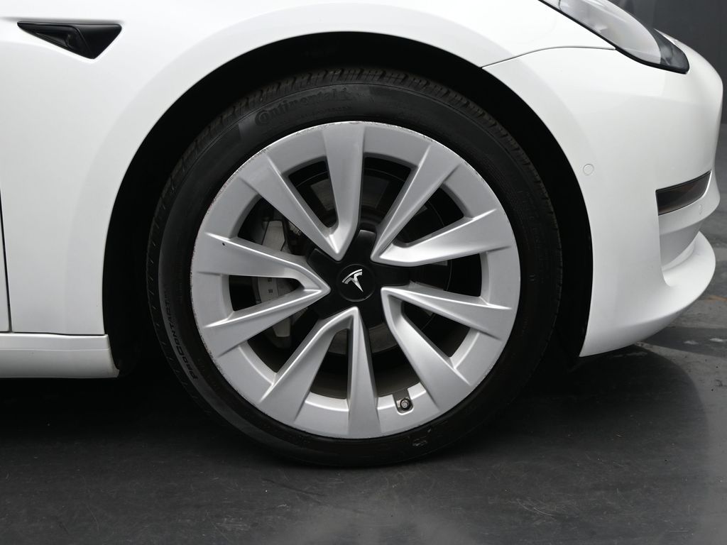 2022 Tesla Model 3 Long Range Dual Motor All-Wheel Drive