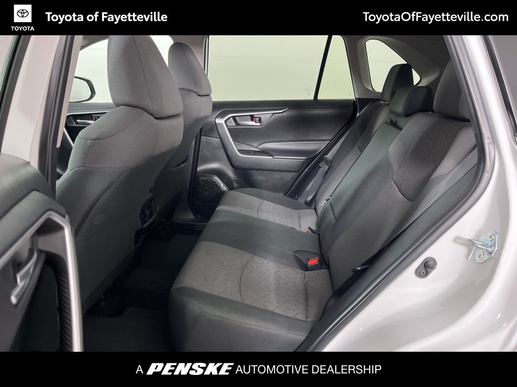 Thumbnail: 2024 Toyota RAV4 - 21