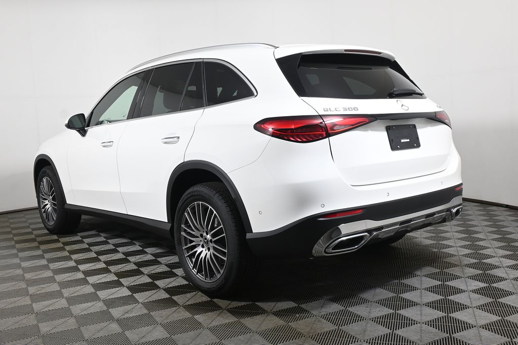 Thumbnail: 2026 Mercedes-Benz GLC - 5