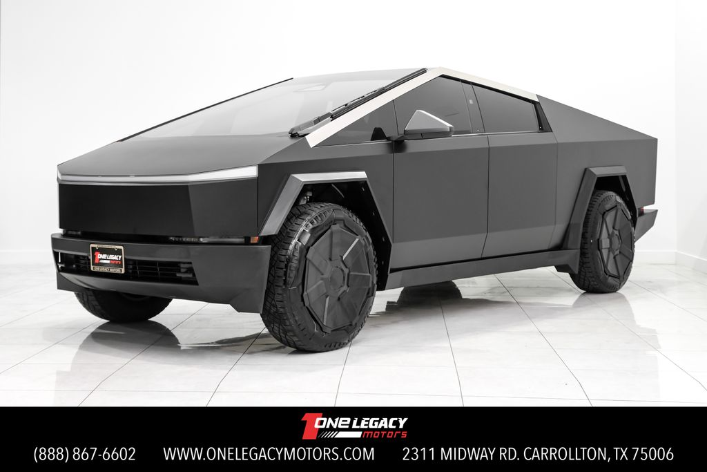 2024 Tesla Cybertruck Crew Cab AWD