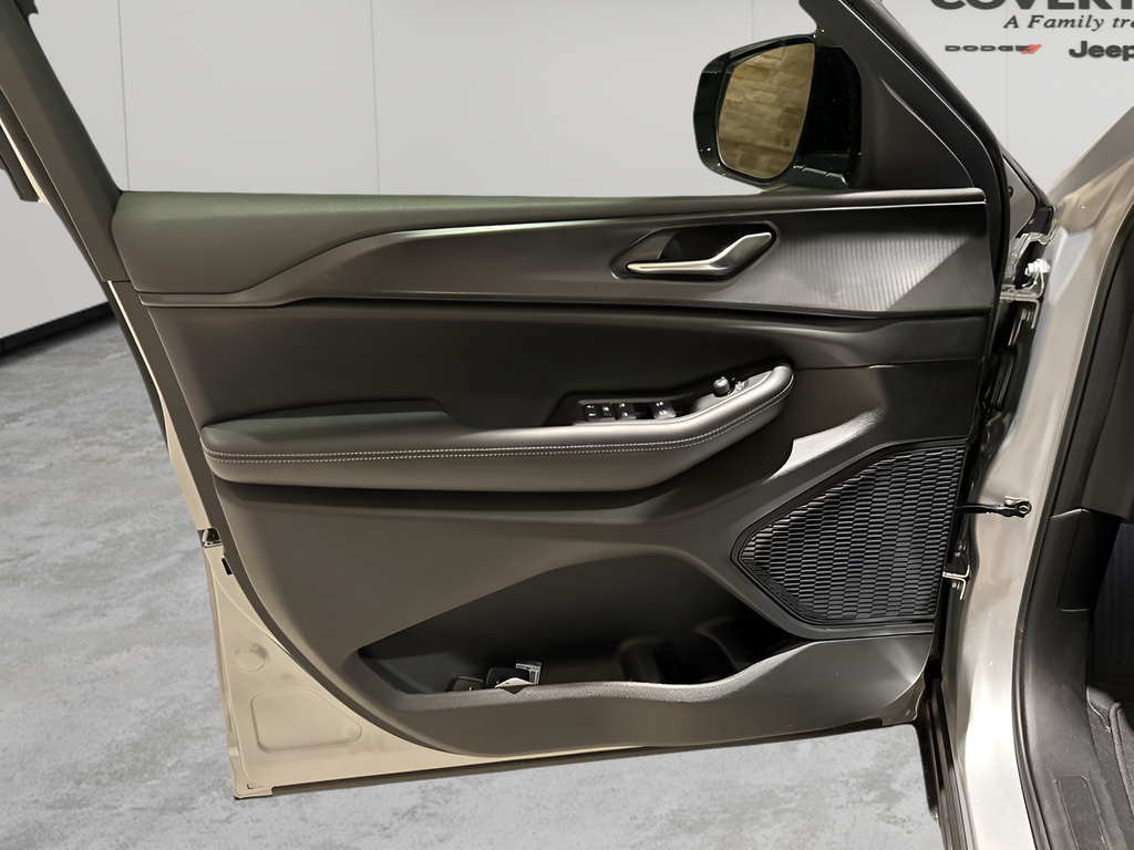 New Car 2025 Jeep Grand Cherokee L  Altitude X For Sale Under $50,000 In Austin, Texas