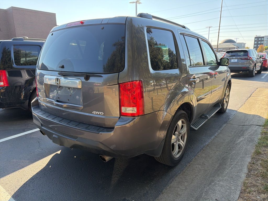 Thumbnail: 2015 Honda Pilot - 3