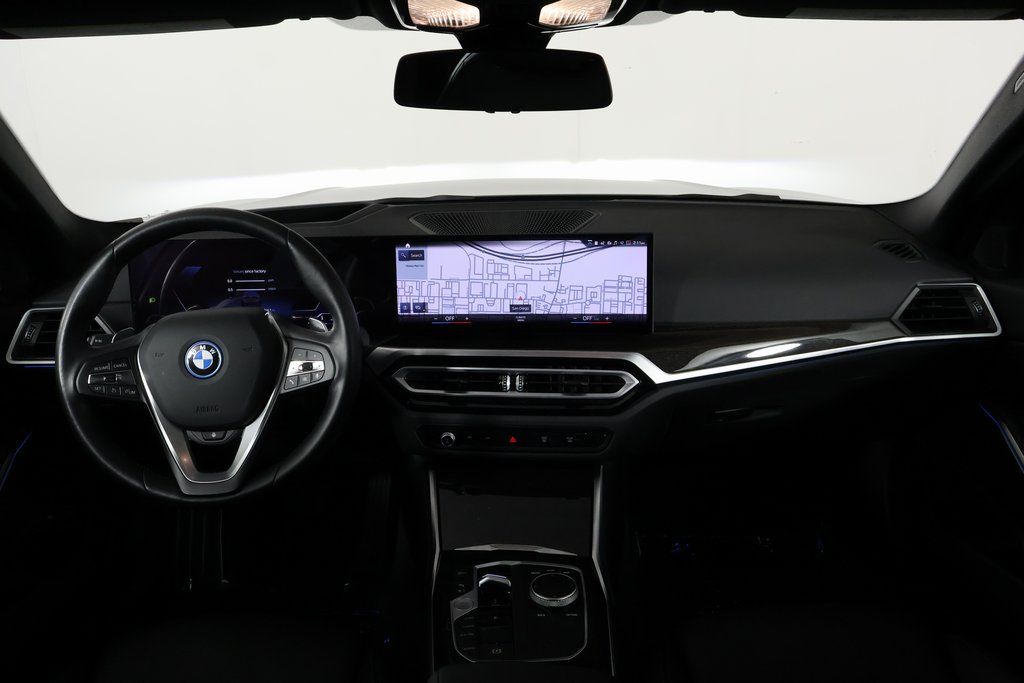 Thumbnail: 2023 BMW 3 Series - 8