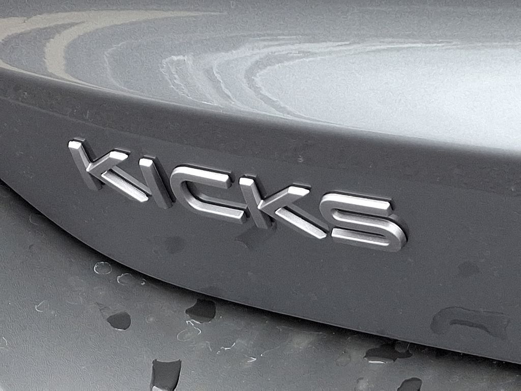 Thumbnail: 2026 Nissan Kicks - 10
