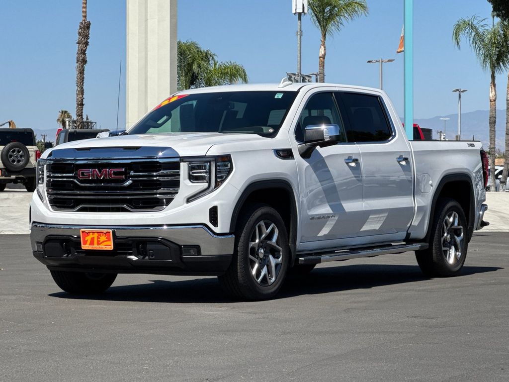 2023 GMC Sierra 1500 SLT