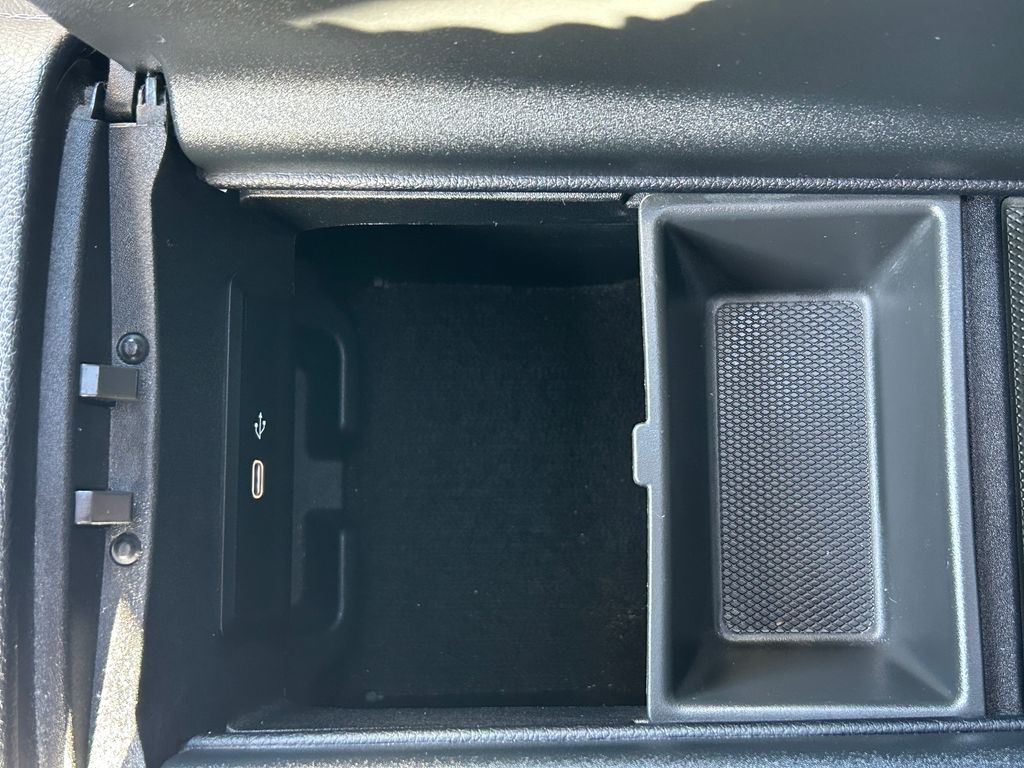 Thumbnail: 2024 Mercedes-Benz GLE - 30