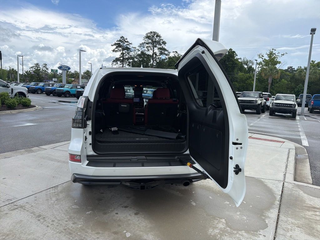 2023 Lexus GX GX 460 Premium