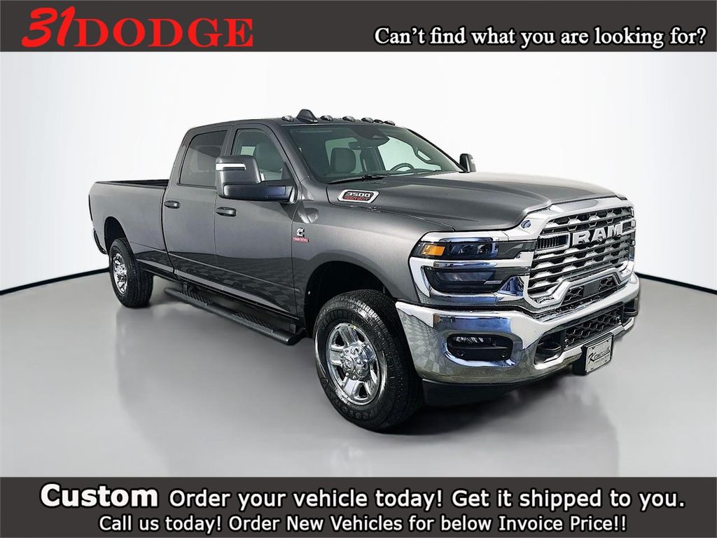 2026 RAM 3500 Tradesman Crew Cab LB 4WD