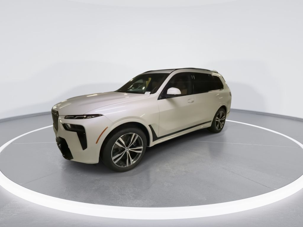 Thumbnail: 2026 BMW X7 - 4