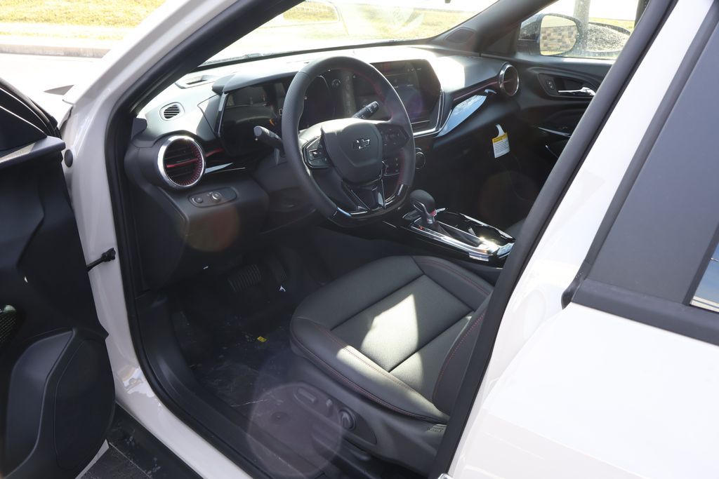 Thumbnail: 2026 Chevrolet Trax - 13