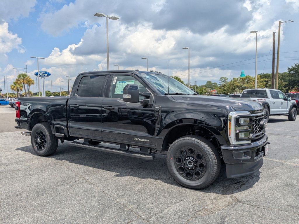 2025 Ford F-350 Super Duty Lariat