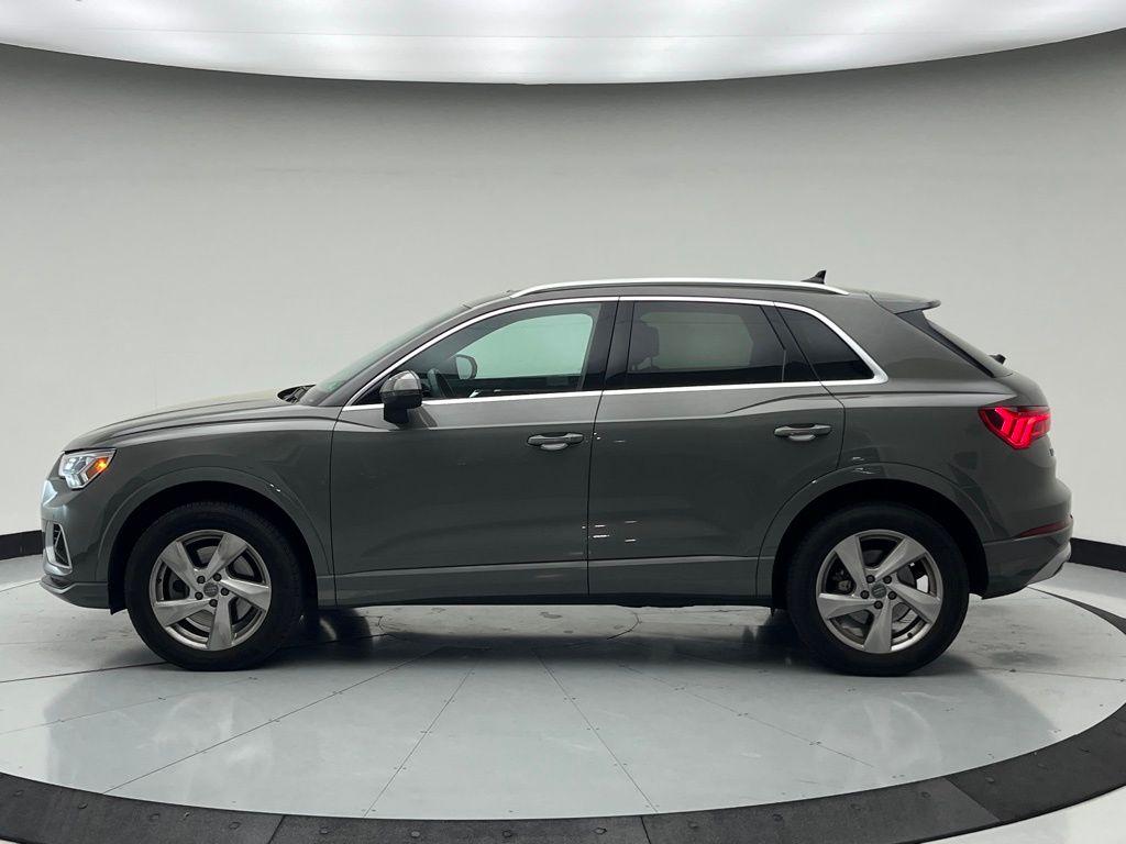 Thumbnail: 2020 Audi Q3 - 8