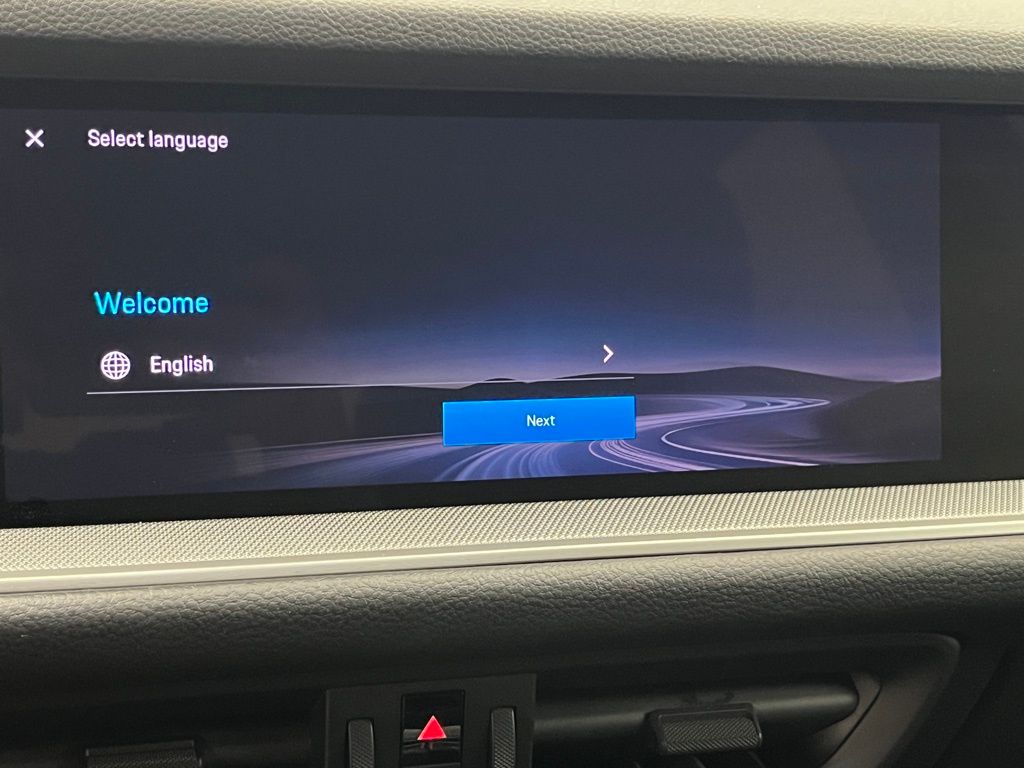 Thumbnail: 2026 Porsche Cayenne - 16