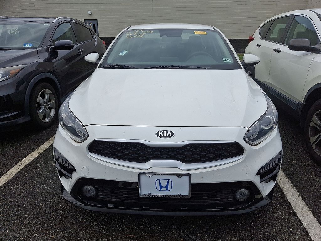 Thumbnail: 2020 Kia Forte - 2