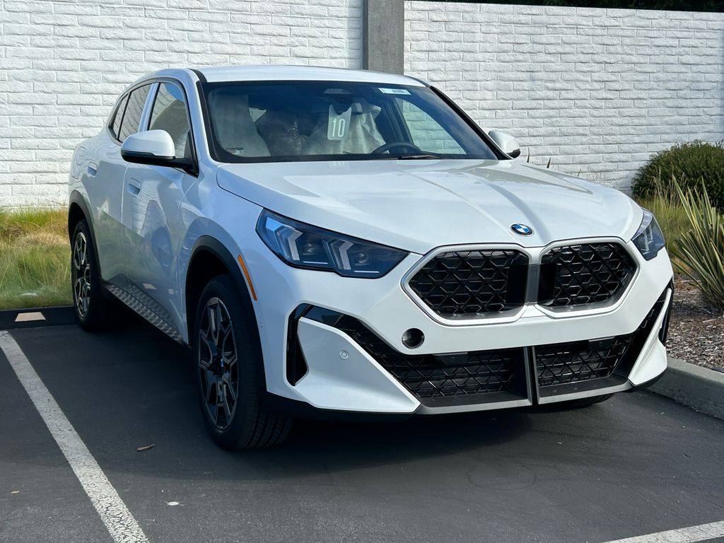 Thumbnail: 2025 BMW X2 - 2