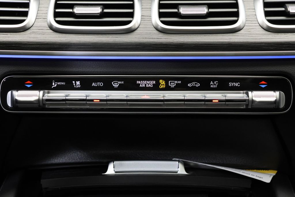 Thumbnail: 2026 Mercedes-Benz GLE - 27