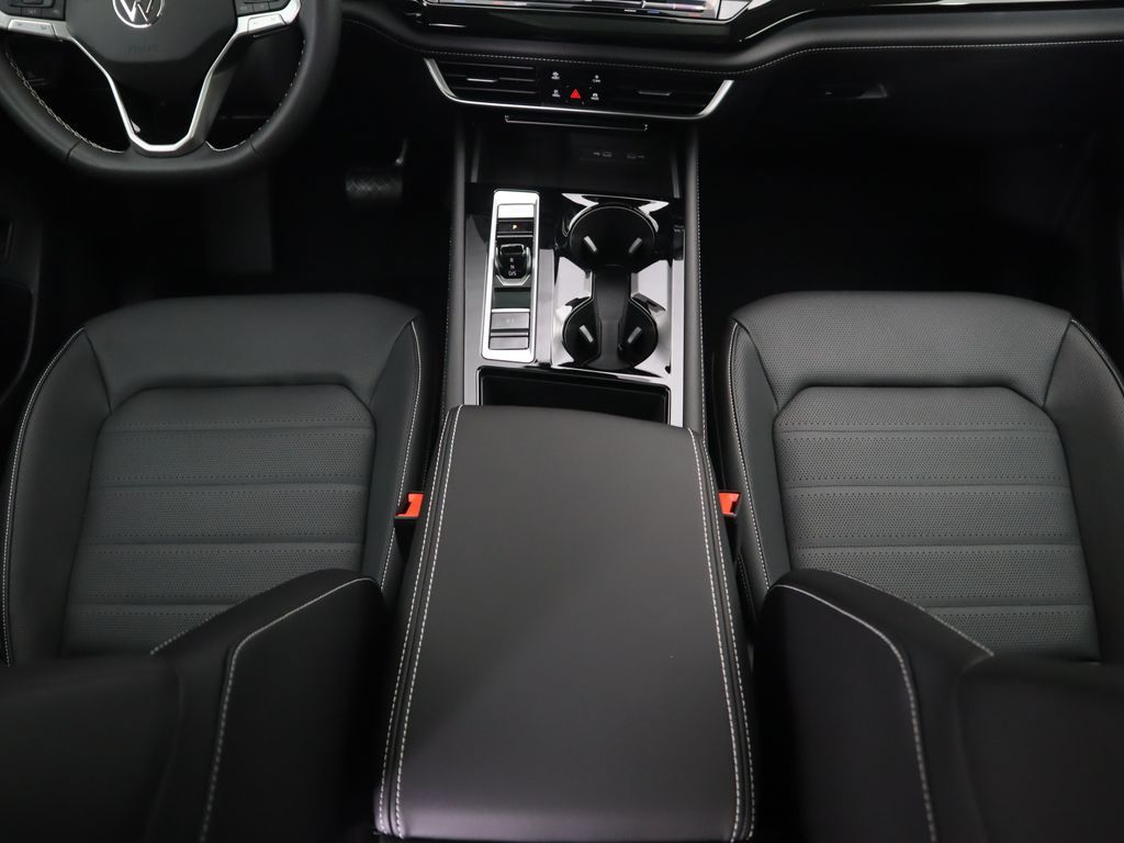 Thumbnail: 2026 Volkswagen Atlas - 17